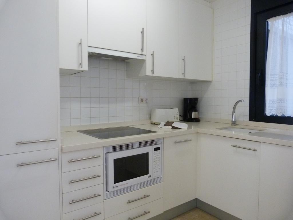 El Salon, Nerja Bluewater Villas מראה חיצוני תמונה