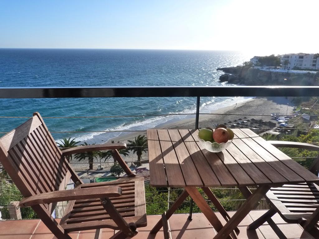 El Salon, Nerja Bluewater Villas מראה חיצוני תמונה